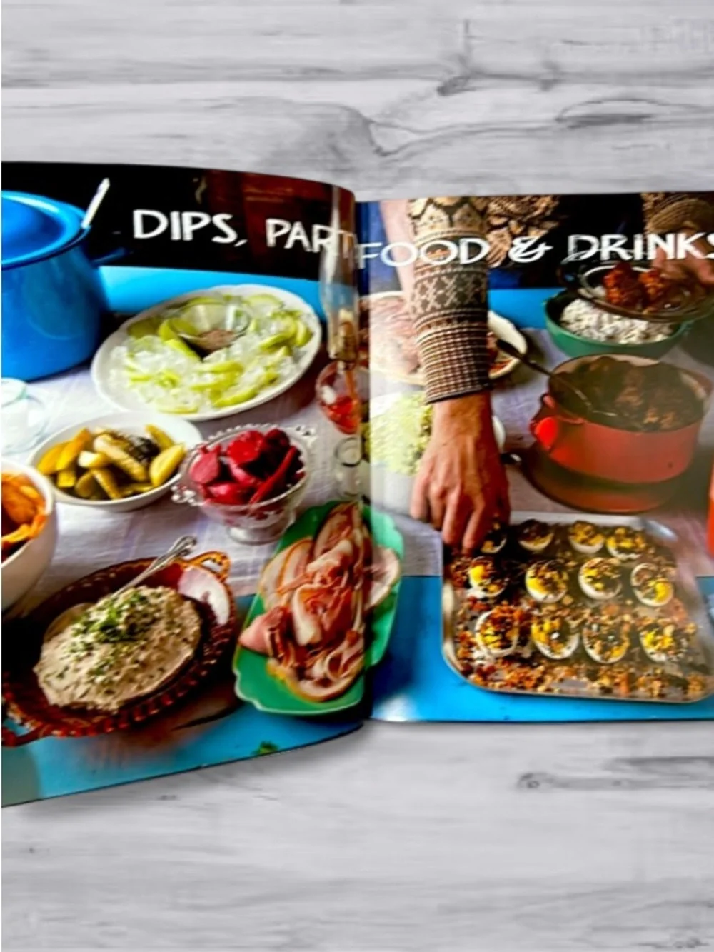 🆕🥧 The New Midwestern Table Heartland Cookbook Hardcover NWT🐄